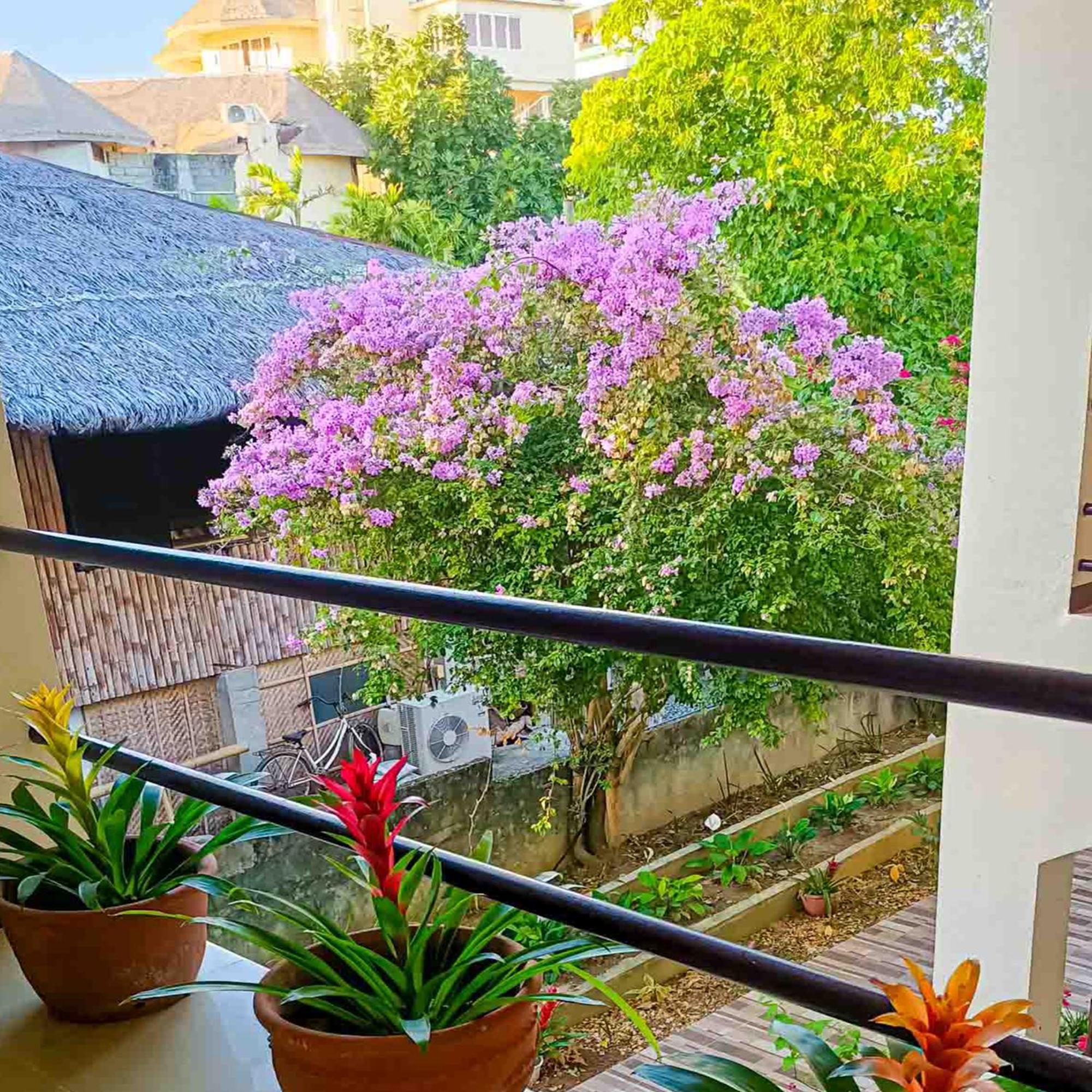 Lukay Las Brisas Balabag  Ngoại thất bức ảnh