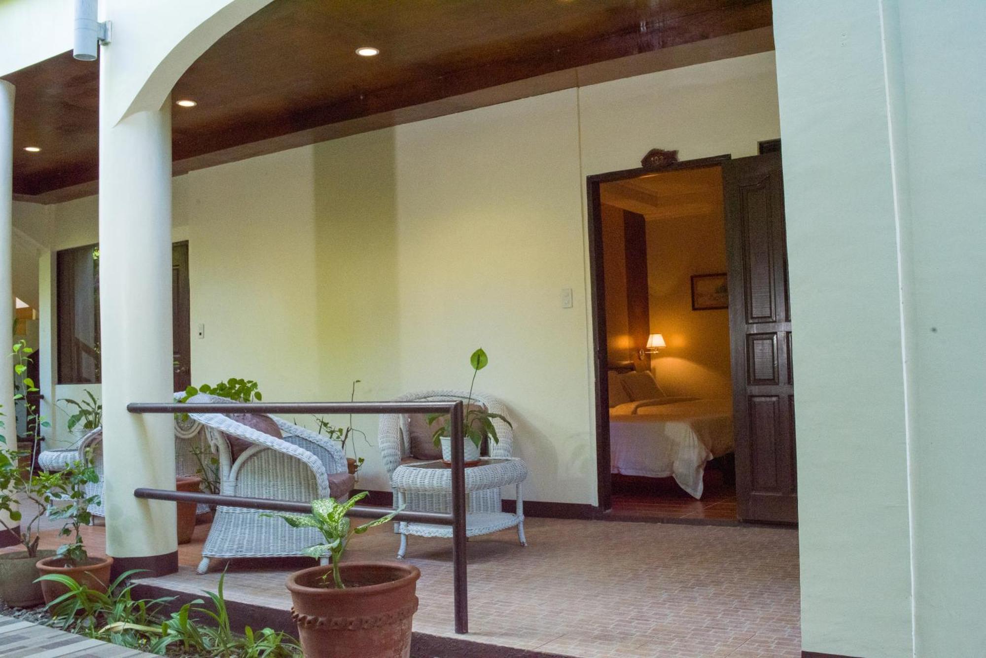 Lukay Las Brisas Balabag  Ngoại thất bức ảnh