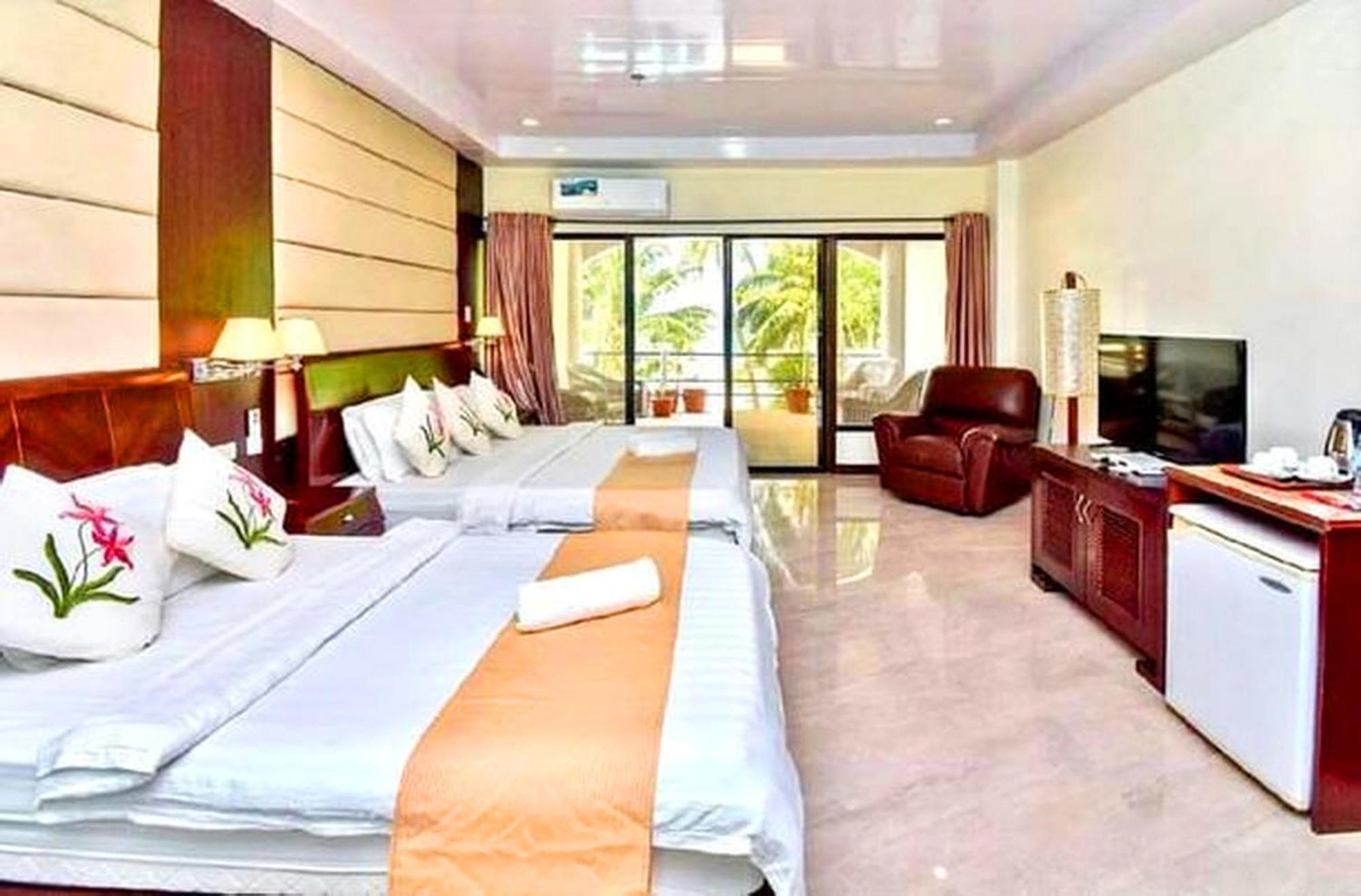 Lukay Las Brisas Balabag  Ngoại thất bức ảnh