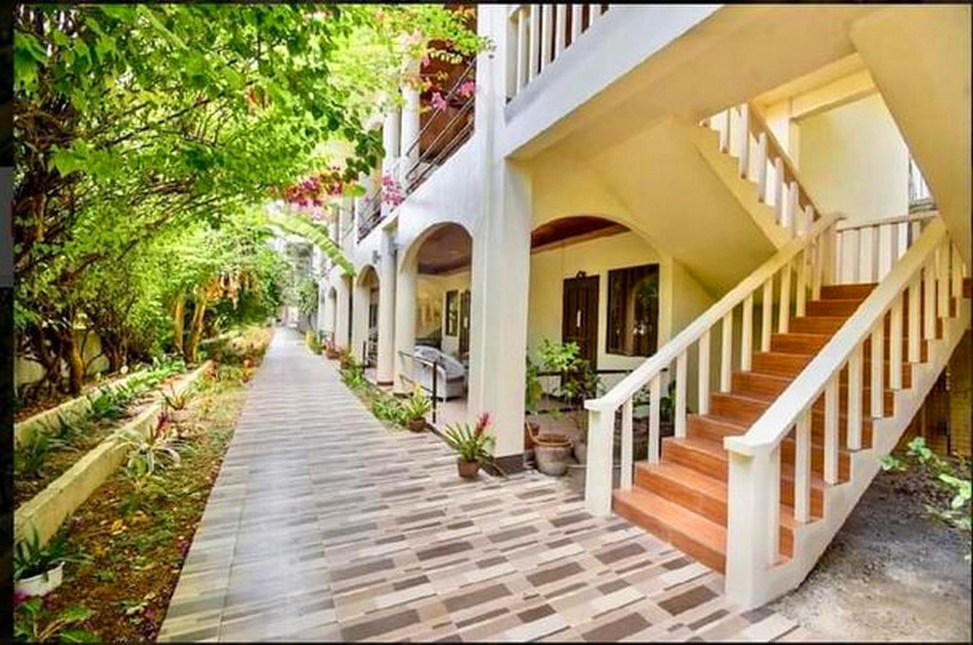 Lukay Las Brisas Balabag  Ngoại thất bức ảnh