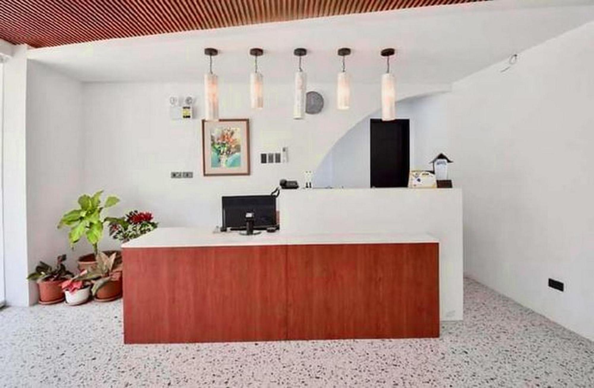 Lukay Las Brisas Balabag  Ngoại thất bức ảnh